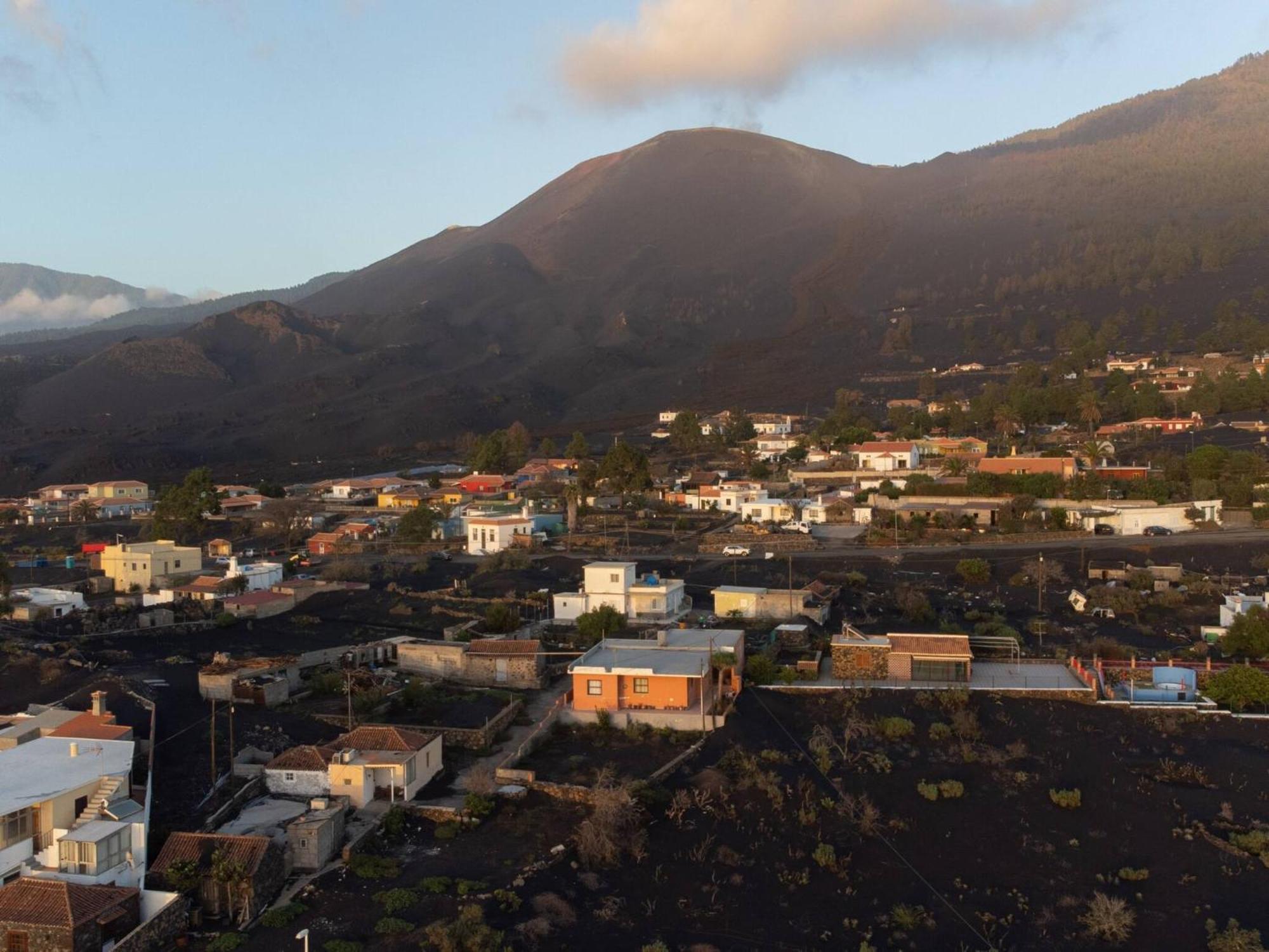 Finca Las Huellas - Moderno apartamento con vistas al mar y al volcán Los Llanos De Aridane Exterior foto